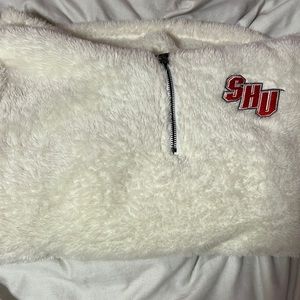 Sacred heart university Sherpa half zip